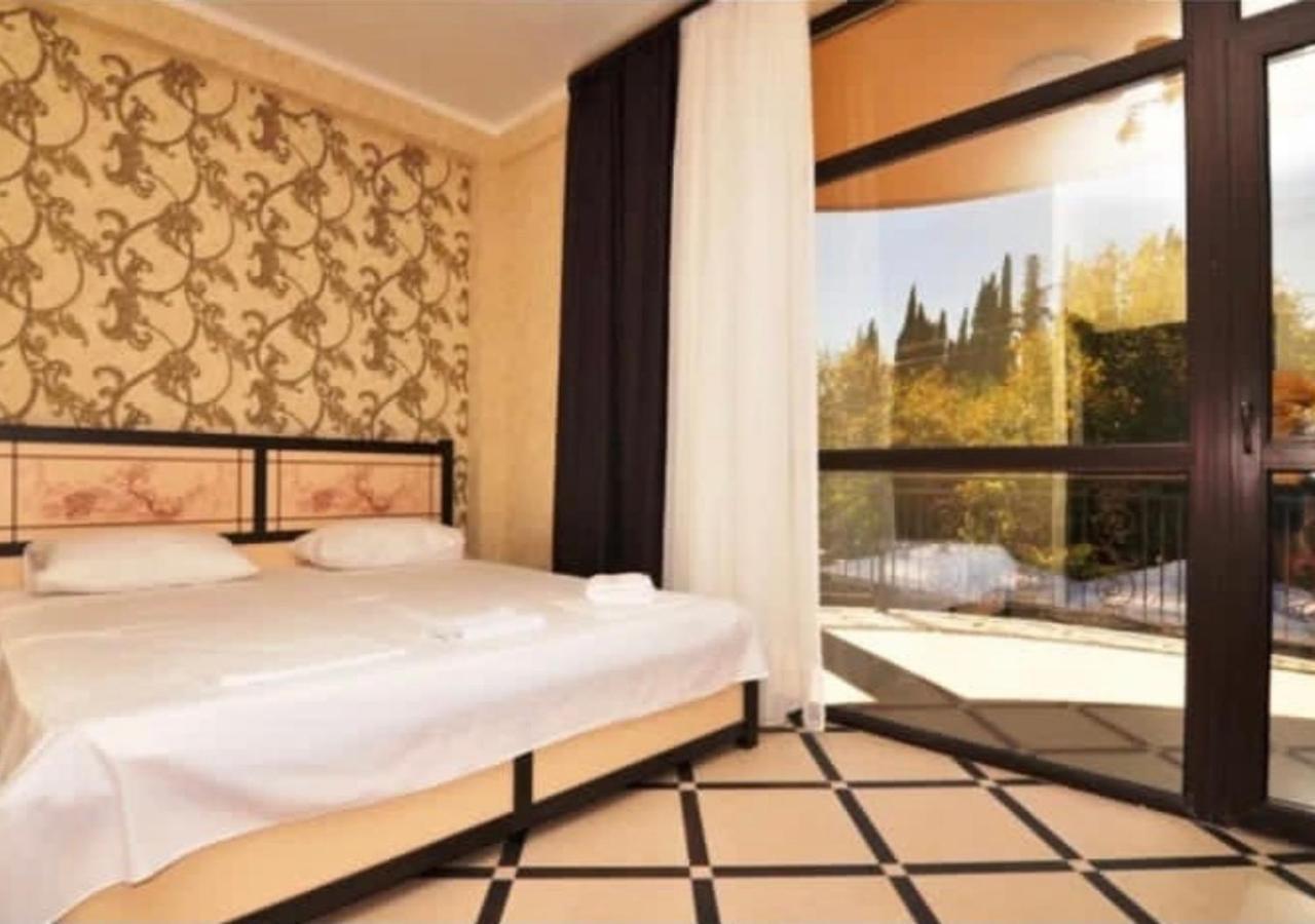 Коралл - Coral Sea Hotel Tsandrypsj Eksteriør bilde